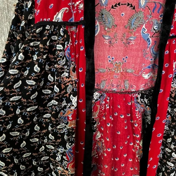 Altar’d State Bohemian Floral Kimono Cardigan - Picture 3 of 5